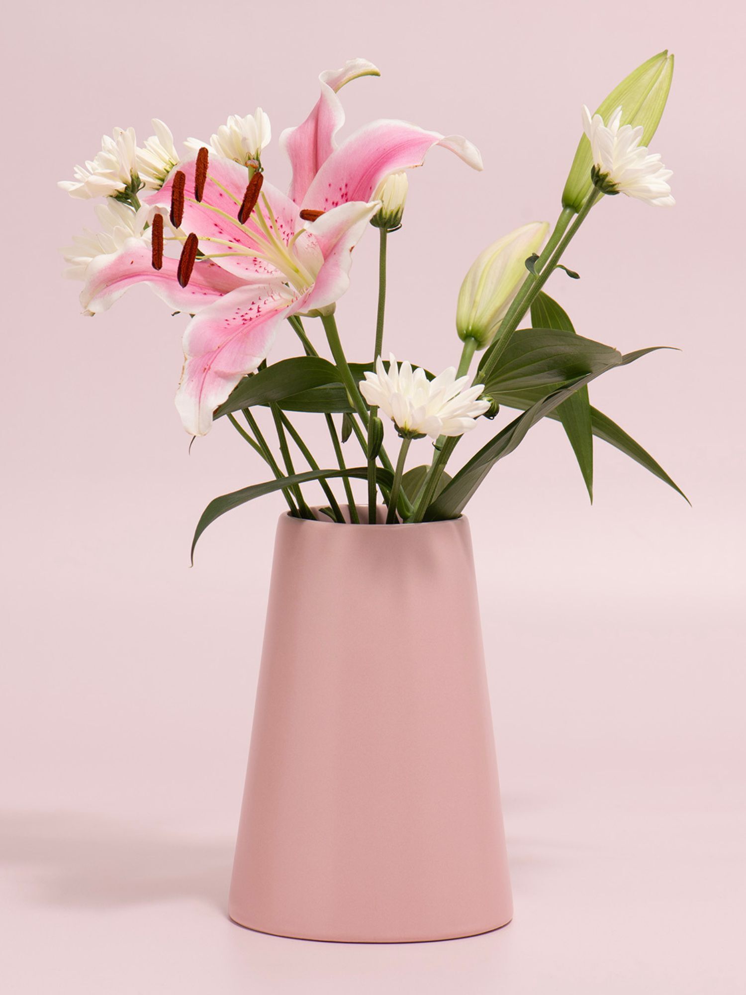 Bryony Ceramic Vase  - Medium - Primrose